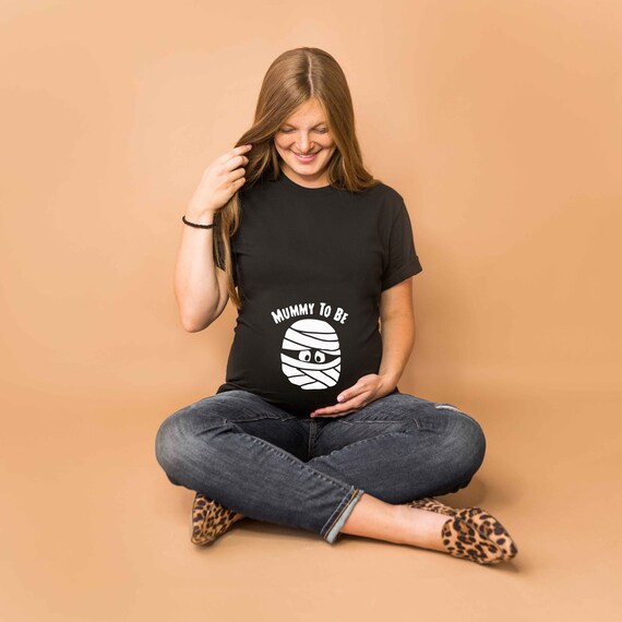 Mummy to Be Maternity Halloween T-shirt 