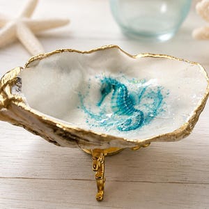 Seahorse Oyster Ring Dish, Resin Ocean Decor ,beach decor on gold stand,catch all beach gift