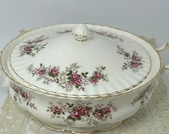 Royal Albert Lavender Rose Covered Casserole Dish, 3 Quart English Bone China, 1960s Wedding Gift