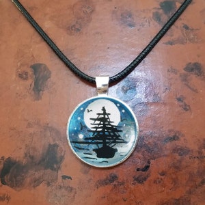 Outlander Inspired, Outlander Jewelry, Voyager ship, Ocean Nautical, hand painted, glass pendant, necklace, Outlander gifts, any occasion