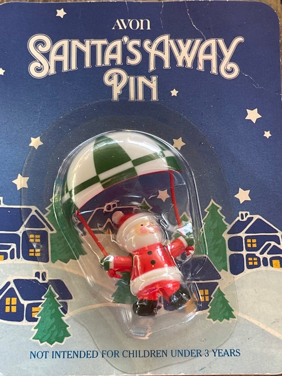 Vintage 1986 Avon Santa’s Away Pin - image 4