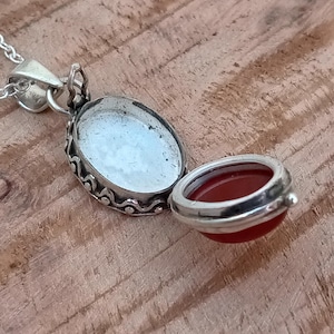 Roter Onyx Poison Box Anhänger 925 Sterling Silber Anhänger Natürlicher Roter Onyx Oval Edelstein Anhänger 925 Silber Poison Box Medaillon