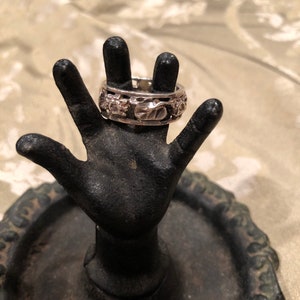 Vintage Sterling Silver Open Floral Band size 6