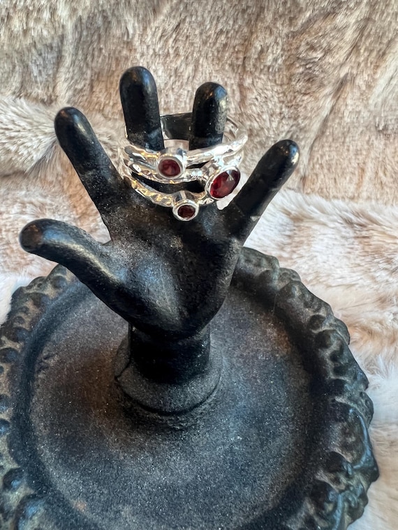 Statement multistone Garnet ring, set in solid St… - image 1