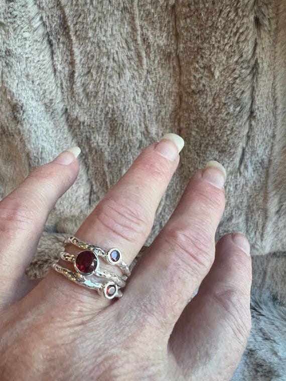 Statement multistone Garnet ring, set in solid St… - image 3