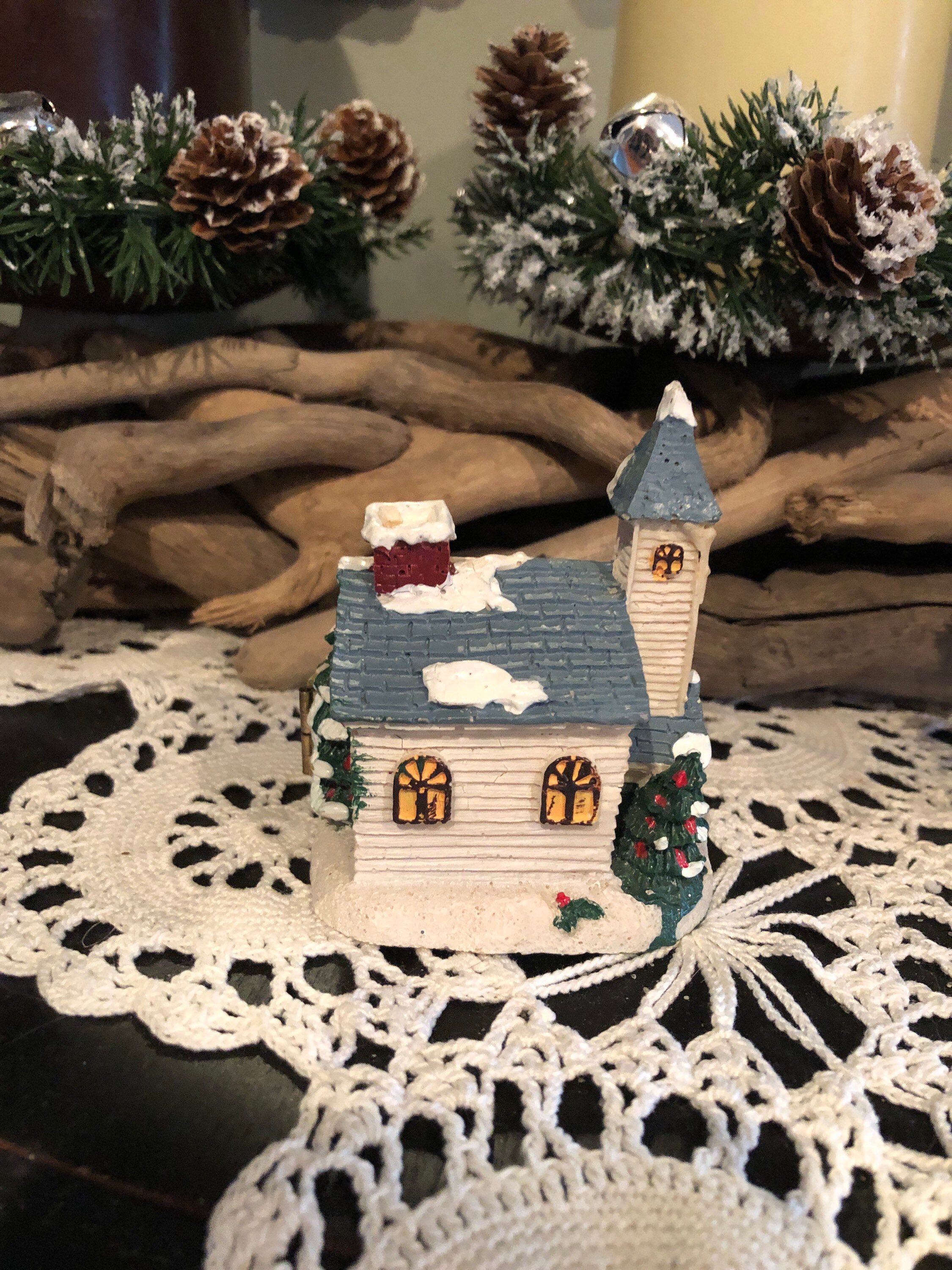 Vintage Miniature hinged church box/figurine choir scene Etsy