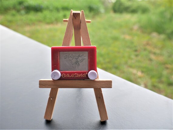 smallest etch a sketch