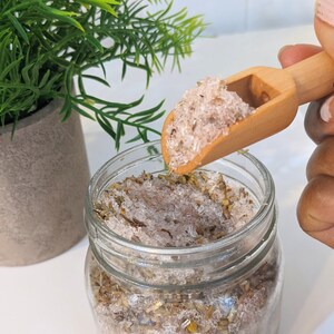 Luxurious Floral Bath Salts