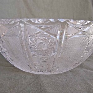 Vintage Cut Glass Bowl / Vintage Vase / Vintage Glass / Home Decor