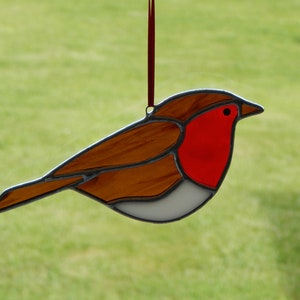 Stained Glass Suncatcher/Window Hanger Robin British Birds Ornament Gift/Home Decoration image 7