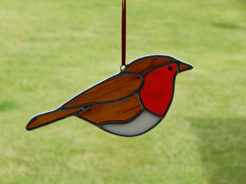 Stained Glass Suncatcher/Window Hanger Robin British Birds Ornament Gift/Home Decoration image 7