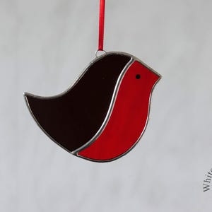 Stained Glass Suncatcher/Window Hanger Cute Robin British Birds Ornament Gift/Home Decoration