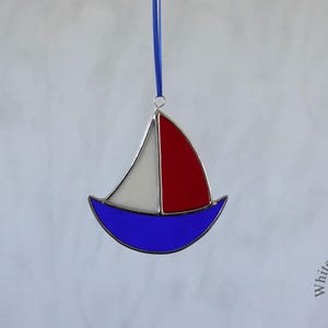 Stained Glass Sailing Boat Hanger/Suncatcher Gift/Home Decor/Ornament