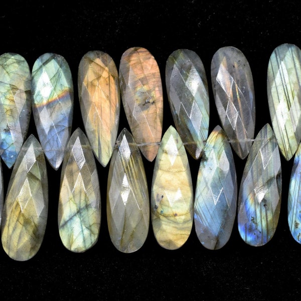 Labradorite Long drop 10x30mm Briolettes,Labradorite Briolette,Tear Drop Briolettes,jewelry supplies,Labradorite drops,Labradorite jewelry