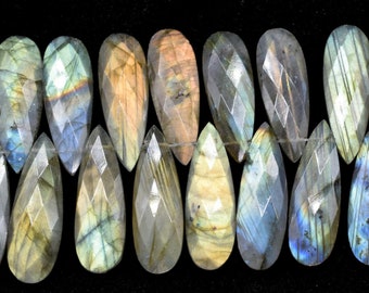 Labradorite Long drop 10x30mm Briolettes,Labradorite Briolette,Tear Drop Briolettes,jewelry supplies,Labradorite drops,Labradorite jewelry