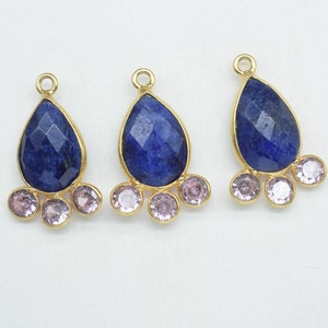 Blue Sapphire 10x14mm Pear shape Bezel charms,Sapphire Pendant,Cubic zirconia Bezel charm,Gemstone connector,Sapphire Charms Jewelry,Gift