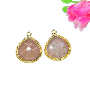 Peach Moonstone Faceted 14mm heart shape Pendant,peach moonstone single bail Jewelry making,Moonstone Charm Pendant,Gemstone Bezels Charms