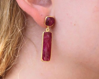 Gold Ruby Earring,Red Stone Earring,bezel set earring,genuine ruby,July birthstone,ruby jewelry,Gemstone Earrings,Gifts for Women,ruby stud