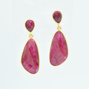 Gold Ruby earring ,dual stone earring,dangle earring,vermeil earring,Red gemstone earring,irregular earring,Ruby dangle,Ruby jewel