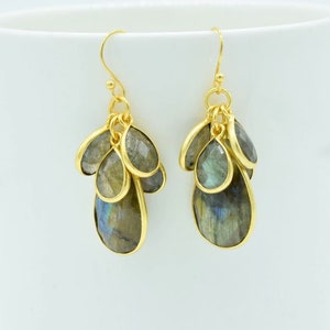 Labradorite chandelier earring,summer earring,Labradorite Teardrop earring,dangle earring,earring, birthstone earring,Bridesmaid gift,jewels