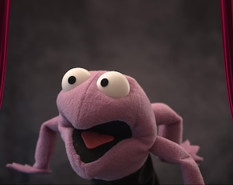 ¡Schnurbs! ¡Marionetas de tamaño reducido! Rana (morada)