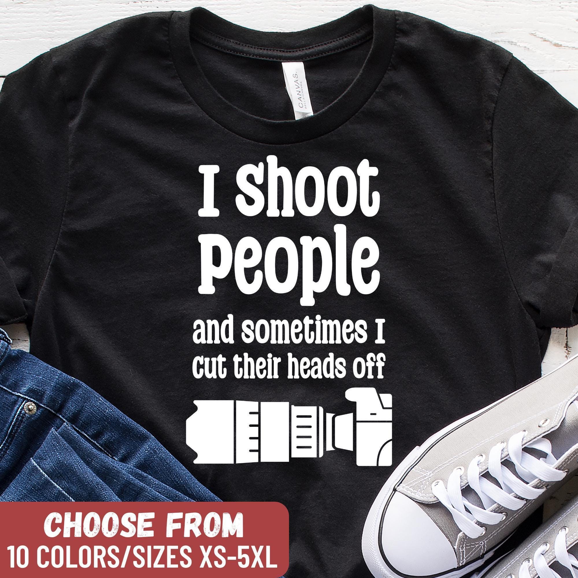 I Shoot People And Sometimes Cut Off Their Heads' Männer T