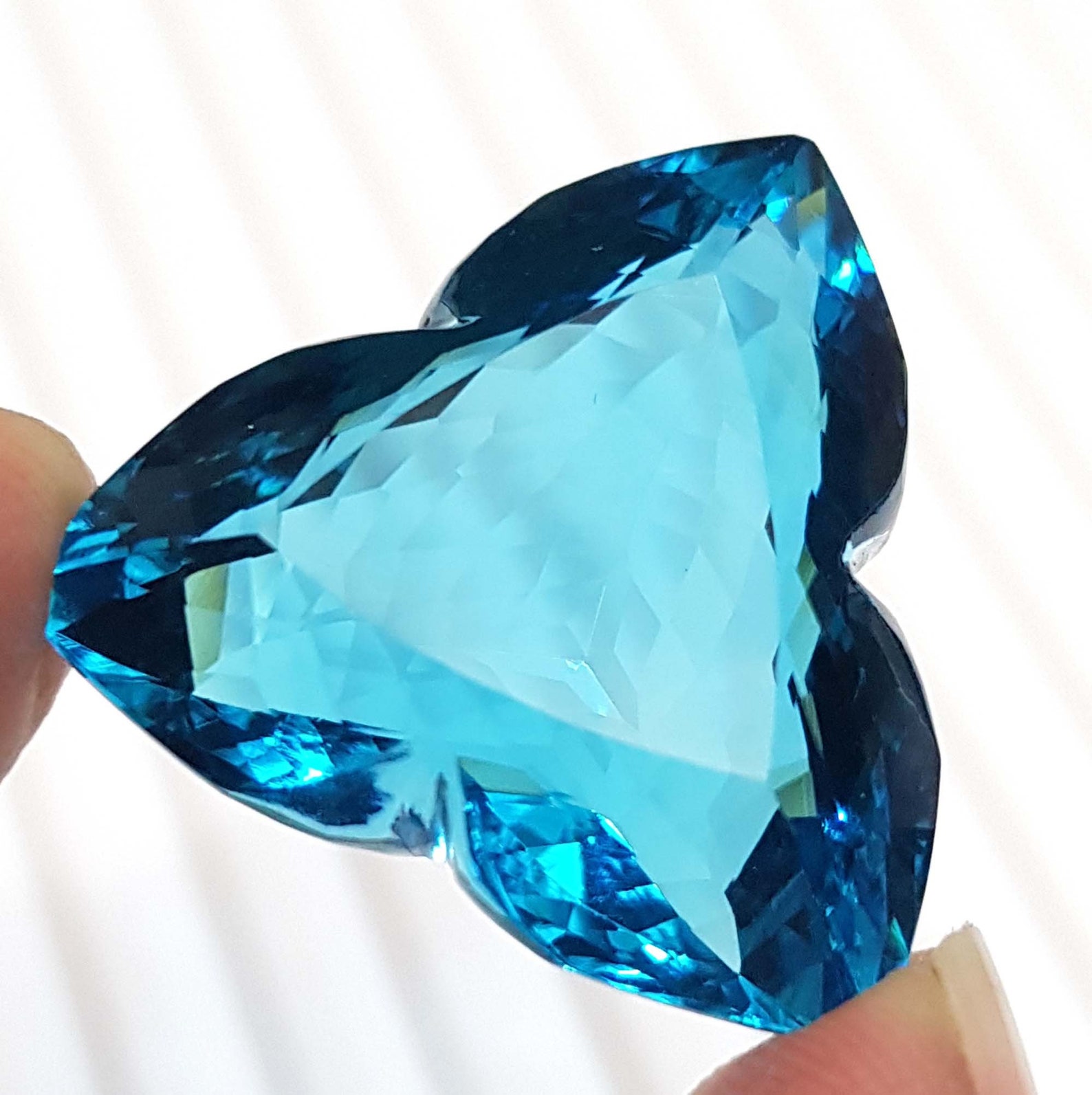 53 Ct Dark Blue Topaz Loose Gemstone Trillion Fancy Shape - Etsy