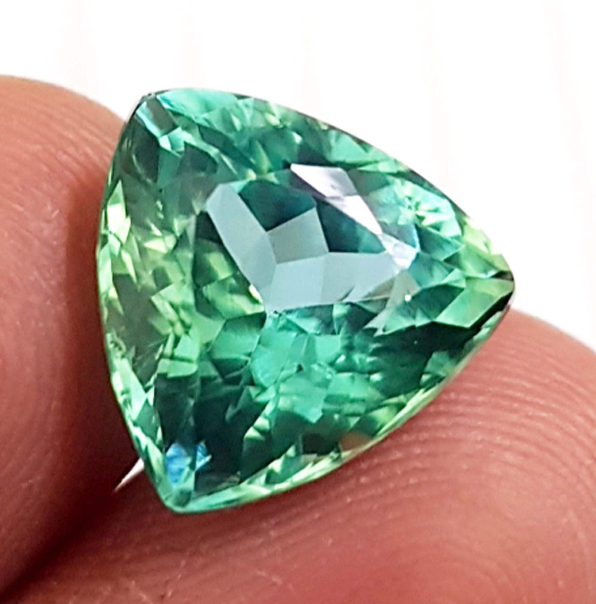 Certified 8.60 Carat Blue Green Natural Sapphire Stone - Etsy