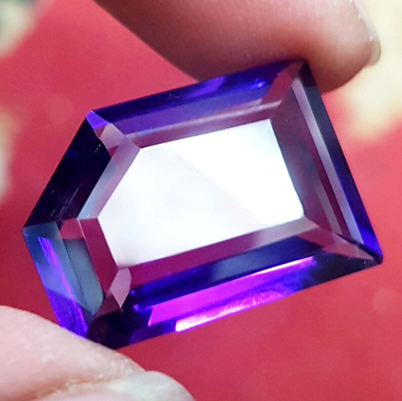 Certified Natural 15.70 Ct Beautiful Purple Amethyst Fancy shape VVS Eye Clean Loose Stone Vivid Purple Loose Gemstone February Birthstone