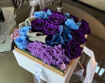 PRESERVED FLOWER CARNATION Box, Forever Preserved Roses Box, Long Lasting, Spring Flower Arrangements, Wedding/Mothers Day Gift, Home Décor