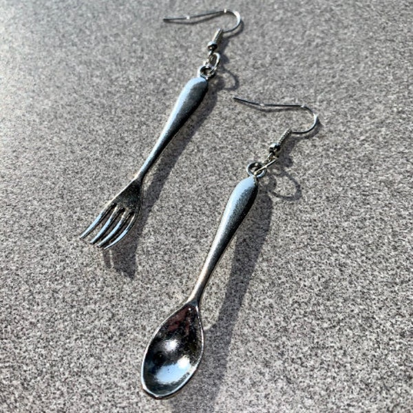 Good Eats earrings: whimsical fork & spoon earrings / cutlery earrings / chef cook foodie / gift / food and drink earrings