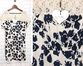 by Ti Mo Silk Dress Lace details size S