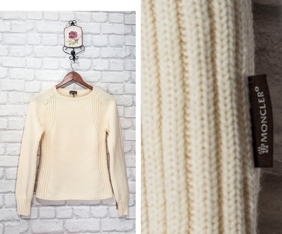 スウェット・トレーナー MONCLER Wool jumper with embroidered monogram Moncler - Virgin wool half-zip sweater Moncler