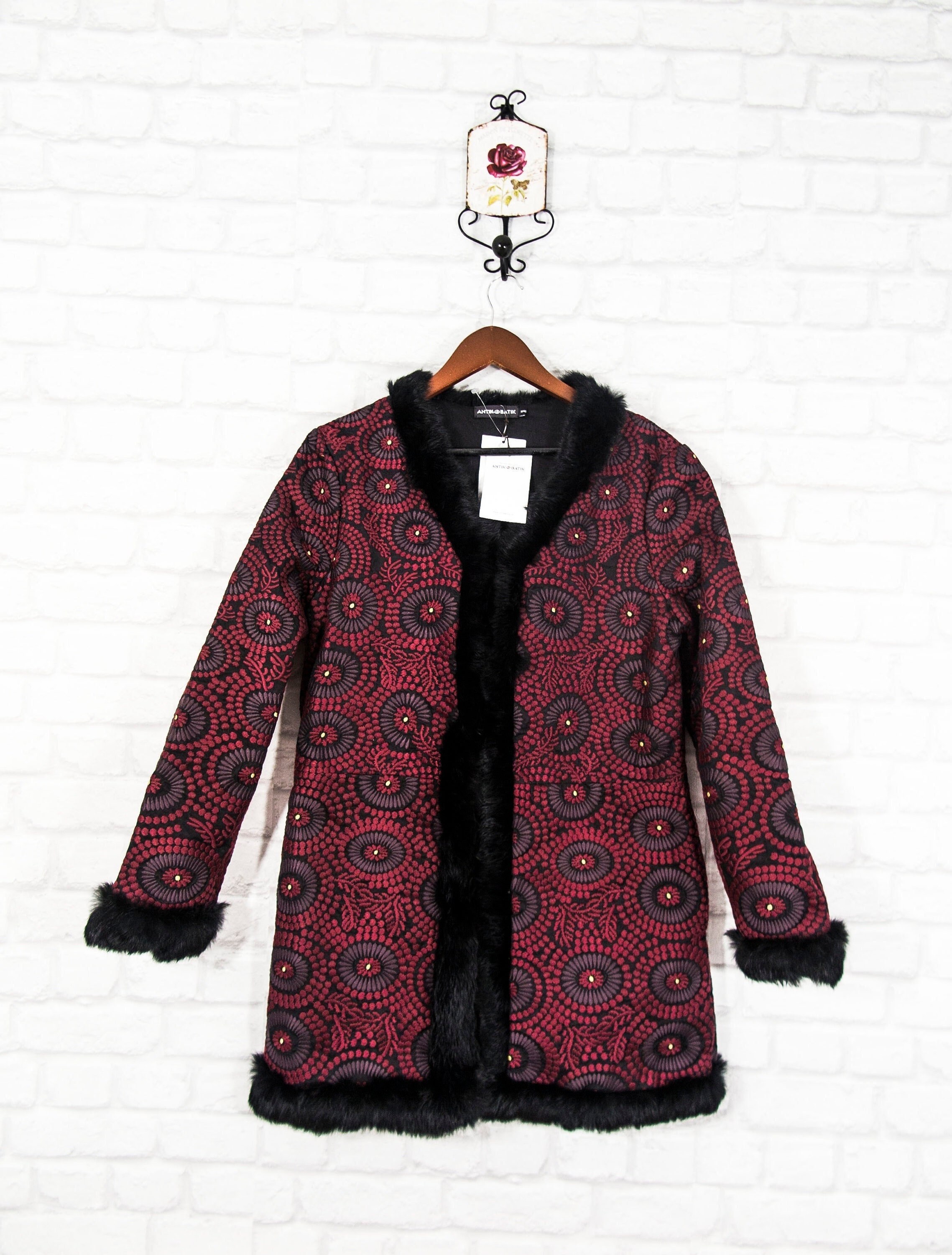 ANTIK-BATIK Abrigo cicerón bordado Fur Patrón - Etsy España