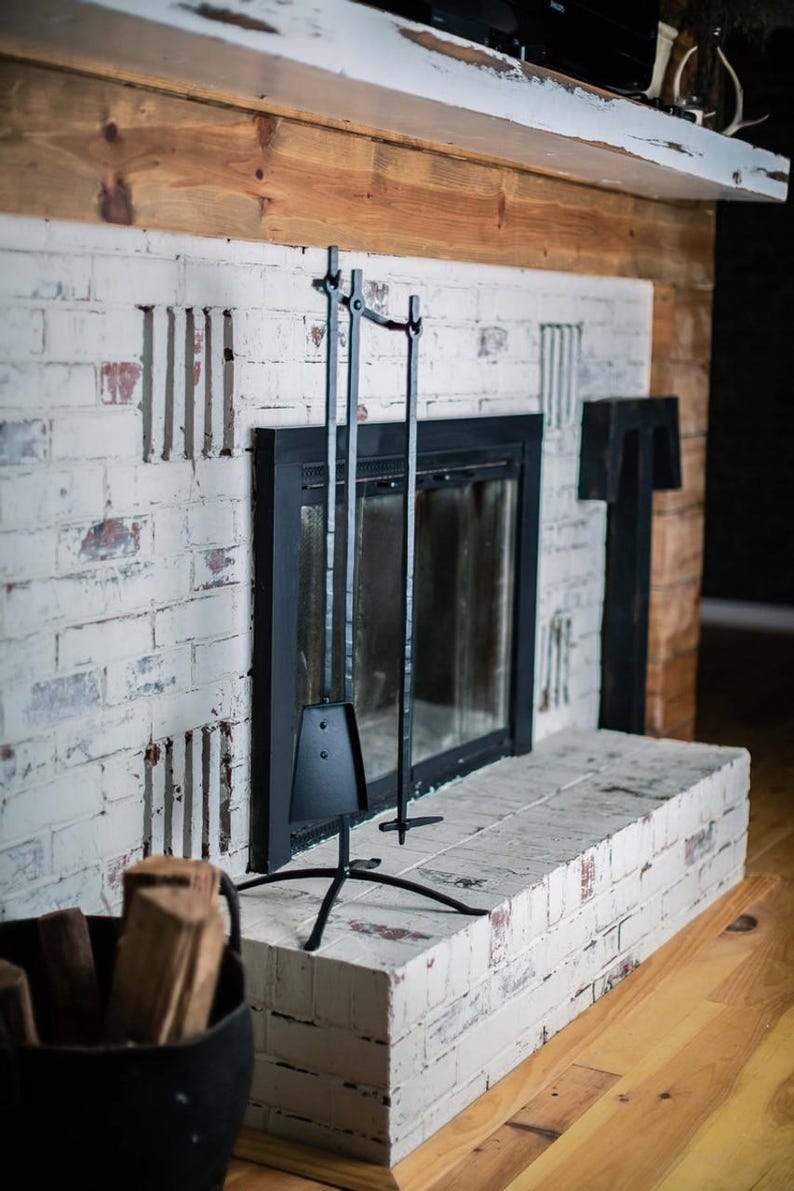 Urban Forge Loft Fireplace Tool Set - Thumbnail 4