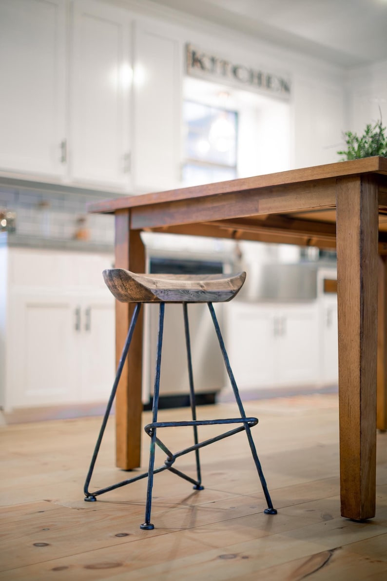 Urban Forge Twist Bar Stool - Thumbnail 2