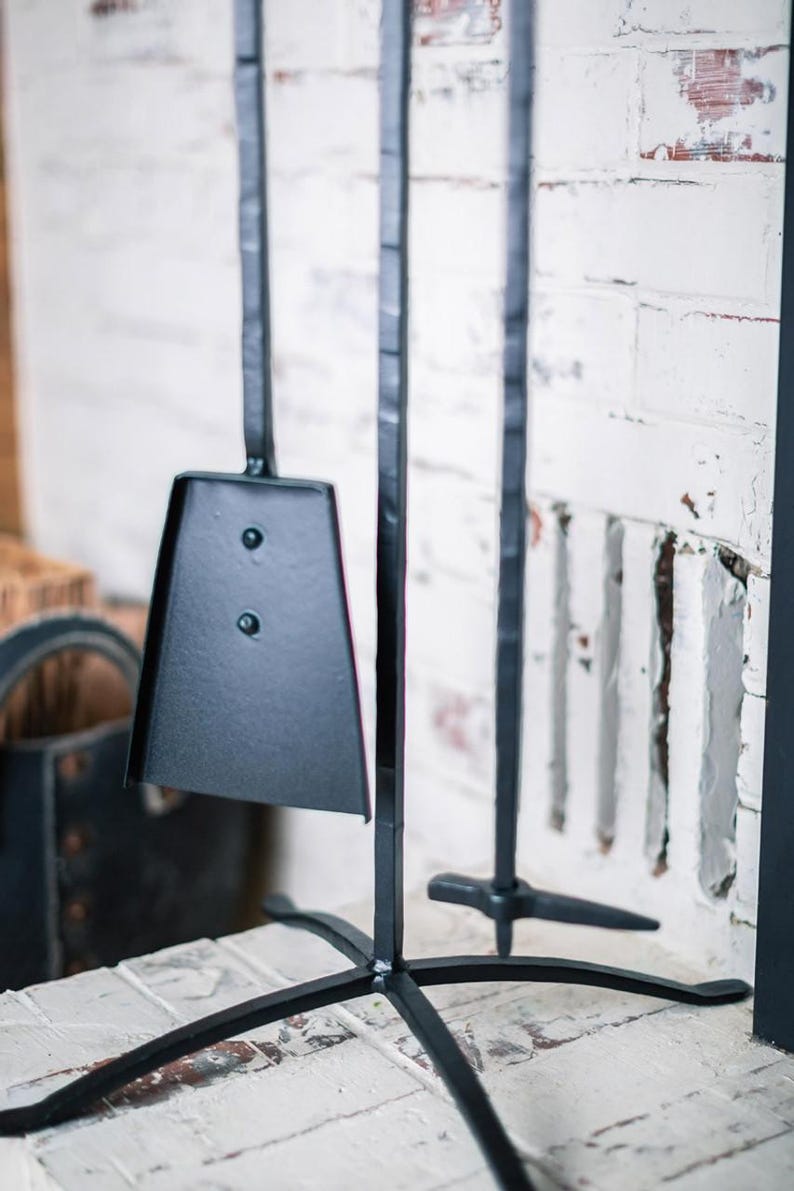 Urban Forge Loft Fireplace Tool Set - Thumbnail 3
