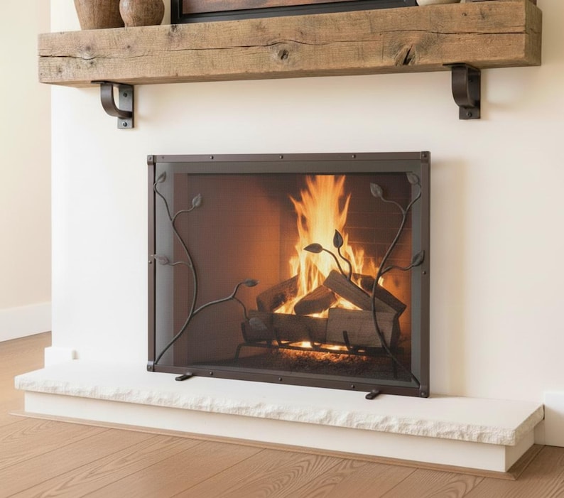 Fair Oak Fire Screen