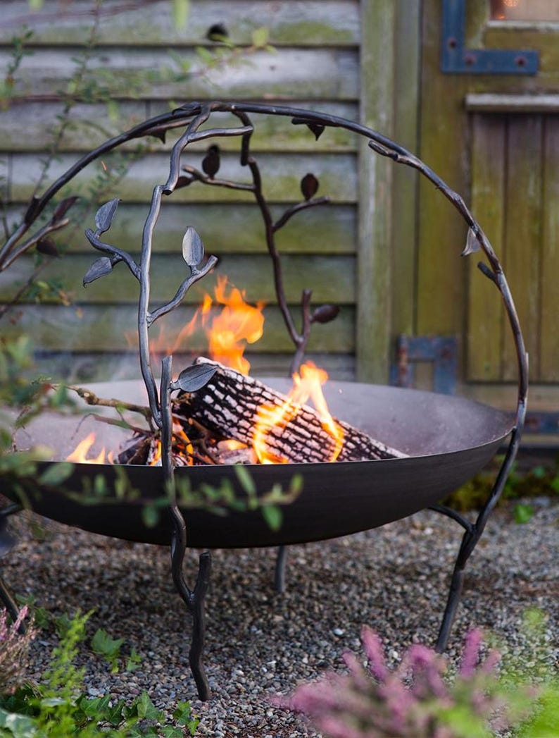 Urban Forge Evening Shade Fire Pit - Thumbnail 3