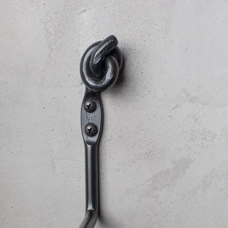 Urban Forge Knot Iron Toilet Paper Holder - Thumbnail 2