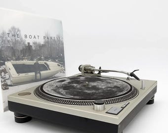 Apache Railgun Turntable-Mounted Record Stand