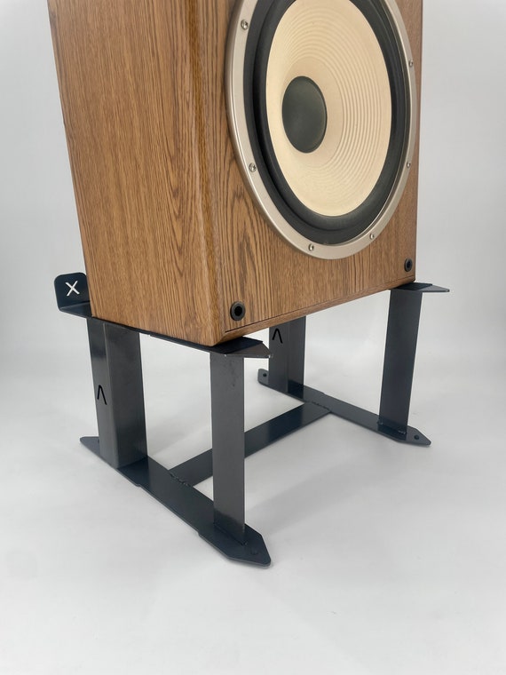 Solid Wood Speaker Stand by Hifiracks on DeviantArt