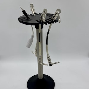 デスクトップケーブルオーガナイザー