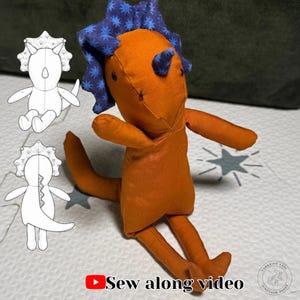T the Dinosaur Triceratops Horns & Frill Expansion (PDF Pattern)
