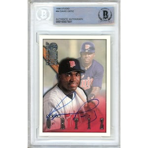 David Ortiz Autographed 1998 Studio Rookie Baseball Card #64 - HOF Legend - Beckett Authentic