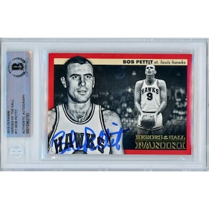 Bob Pettit Autogramm - 2013 Panini Basketball Karte (Beckett Slabbed): St. Louis Hawks Legend