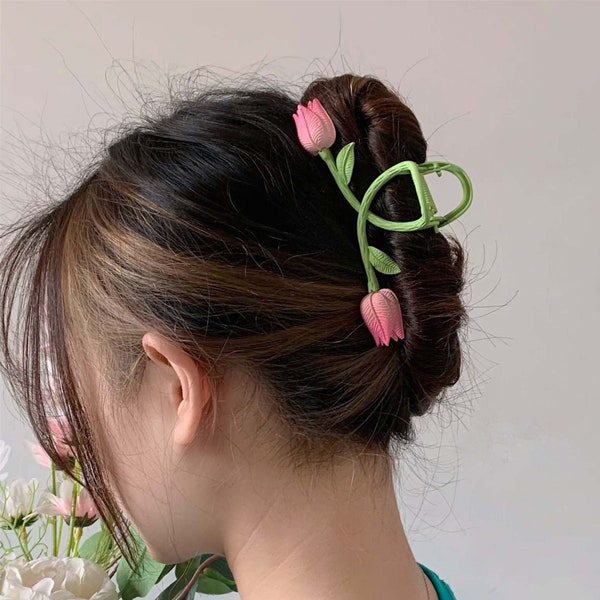 1 Pack Tulip Hair Claws, Metal Hair Claws, Flower Hair Clip, Designer Hair Clip, Korean Hairpin, Fairy Hair Claw, Hair Accessories.