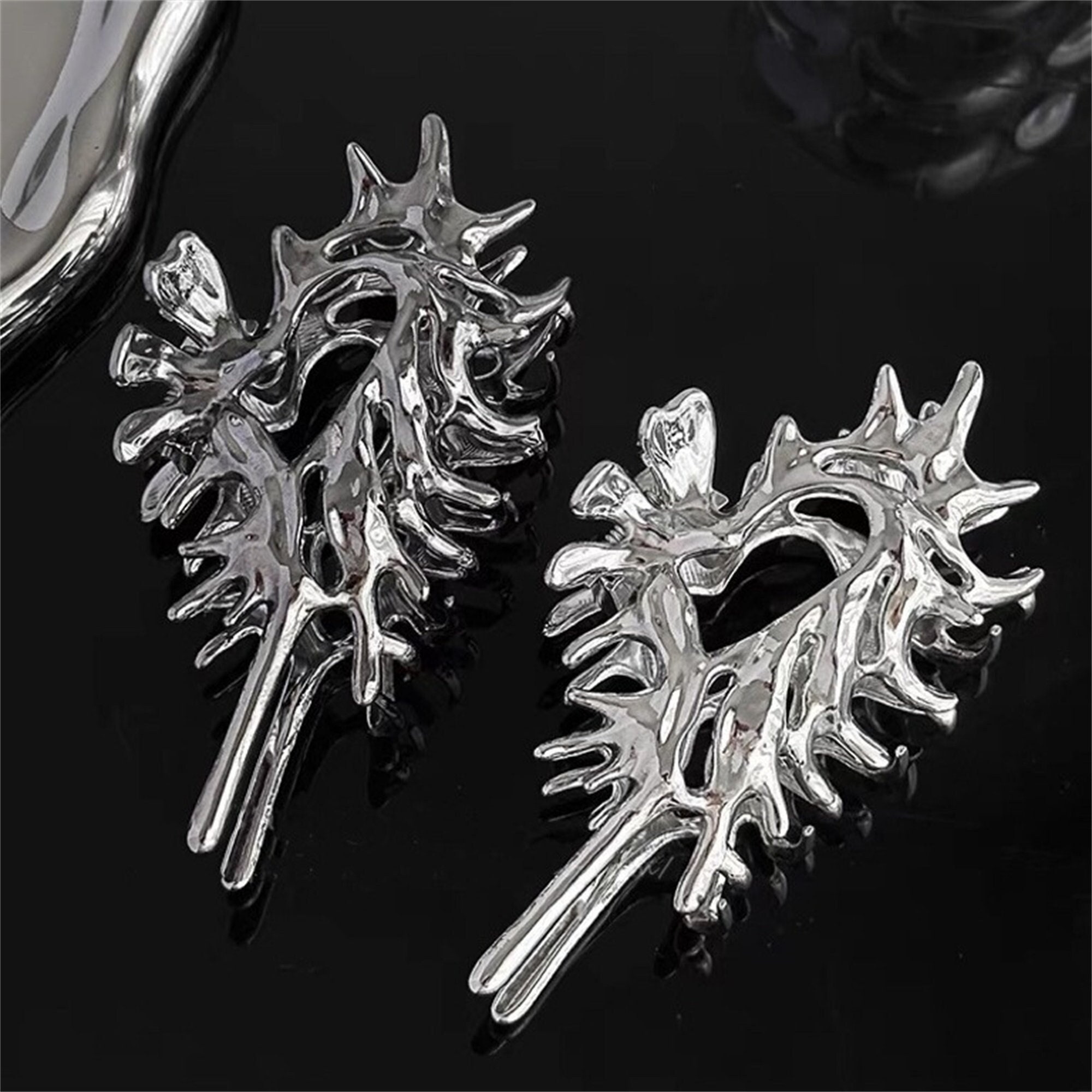 Temu 1pc Hair Claw Clip Large Organza Bow Claw Clips Faux Pearl Bow Hair Clip Sweet Jaw Clips Ponytail Holder Hair Clips, Bobby Pins, Christmas Gifts