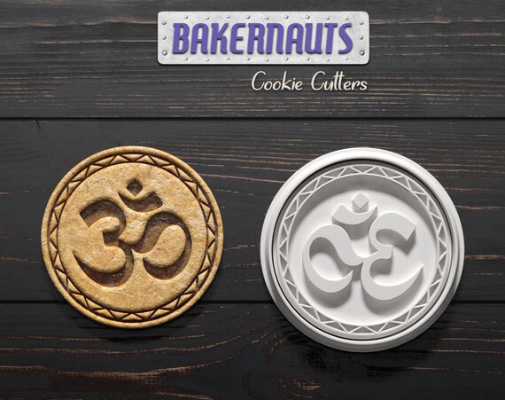 Om//AUM Hindu Sign Cookie Cutter