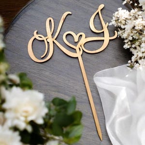 Adorno para tarta de bodas con monograma, adorno personalizado para tarta de bodas, iniciales personalizadas, adornos para tarta de boda, adorno rústico para tarta con letras, iniciales de corazón